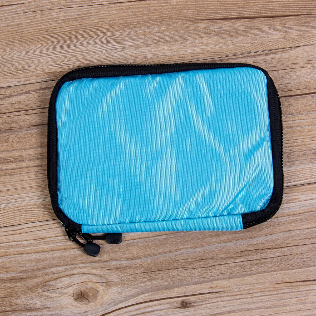 Чехол-органайзер для USB-накопителей и кабелей | Дом сад