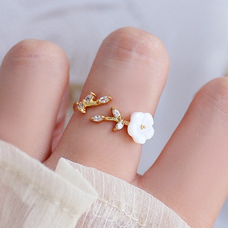 

Vintage Elegant Noble 14k Real Gold Flowers and Leaves Rings for Women Jewelry Adjustable Open Brilliant AAA Zirconia Party Gift
