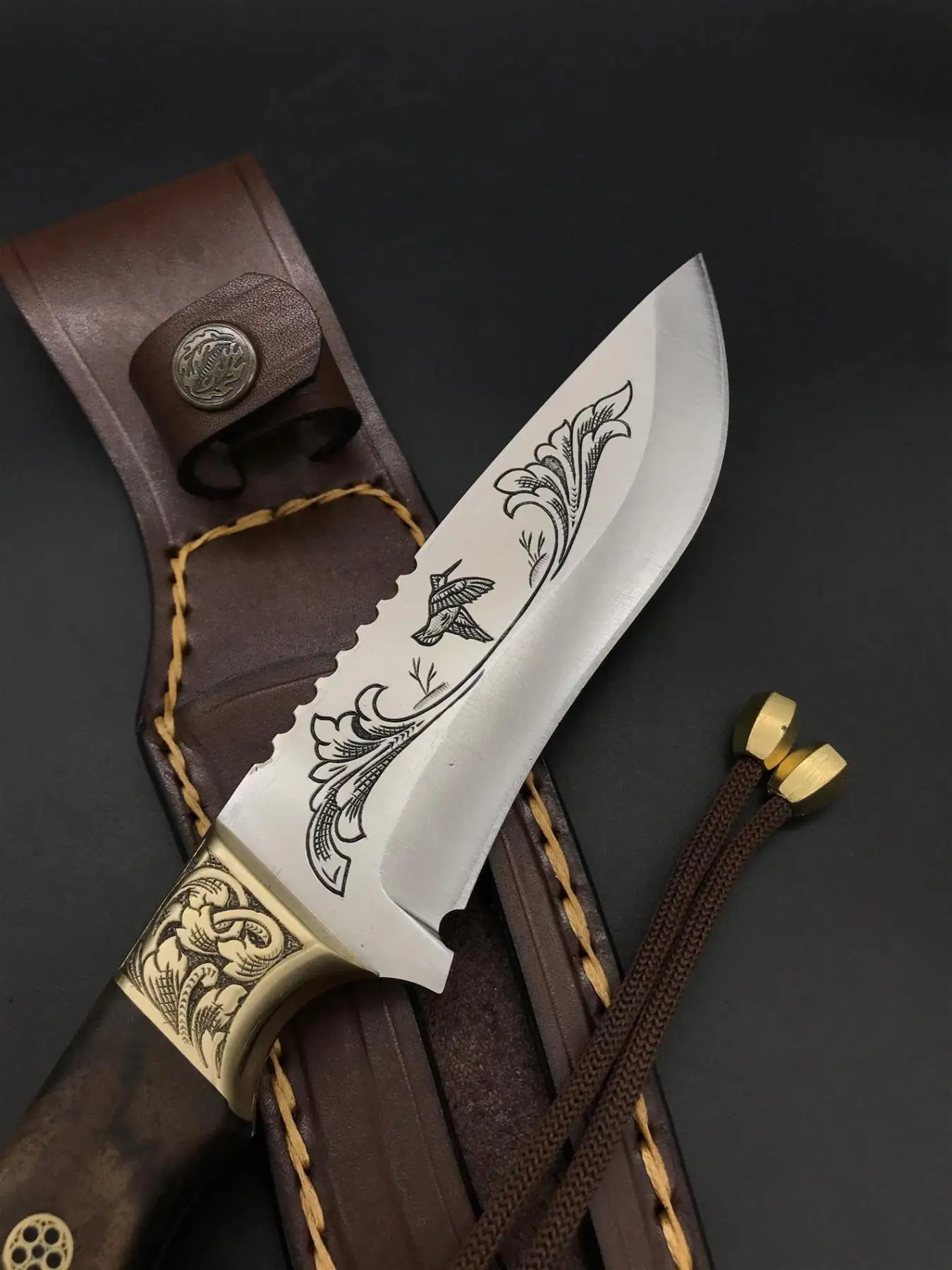 

BOHLER N690 Engraving Camping Knife TK37