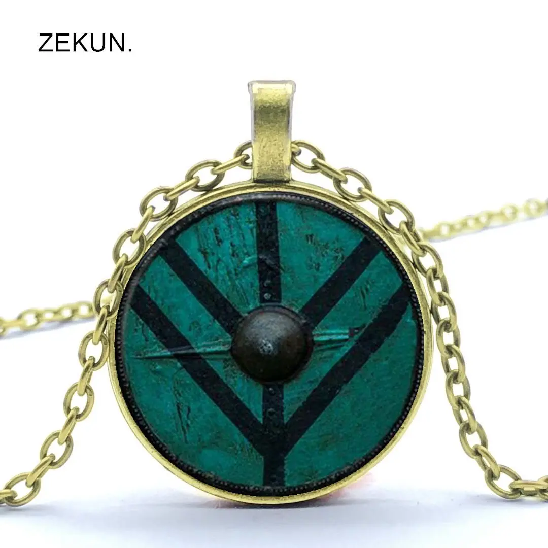 

LIAOZEKUN.2019/New Gothic Glass Cabochon Pendant with Photo Necklace Bump Glass Men and Women Necklace
