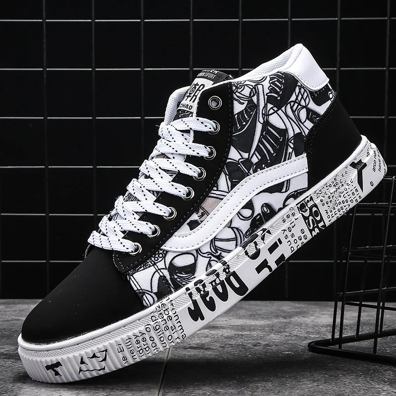 

Men's Shoes Fashion High-top Sneakers Lightweight Breathable Vulcanized Sneakers Color Matching Graffiti Lace-up Running Shoes