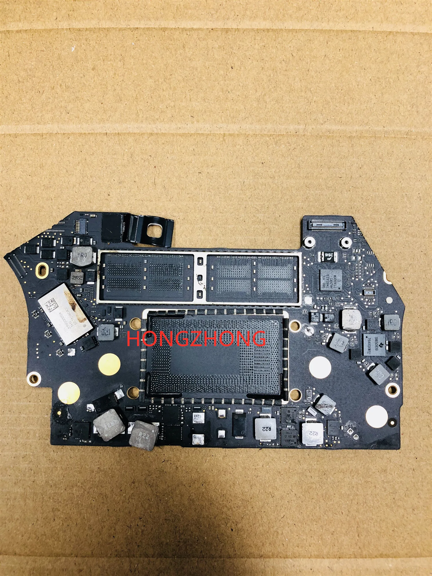 A1707 980 YFE TM4EA23I 820-00281-A 820-00239-A 820-00928-A вынуть чип смц комплект с программой
