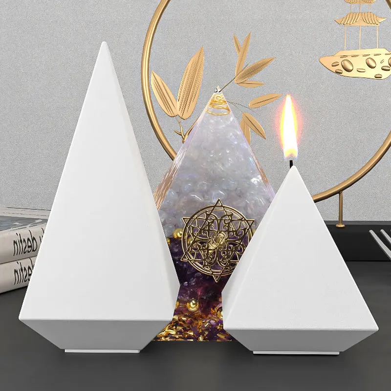 

DIY Epoxy Resin Crystal Ornaments 2022 New Base Ogan Energy Pyramid Silicone Mold Decorative Form for Candles Resin Art