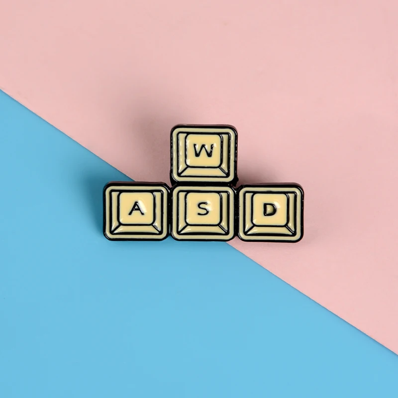 Винтаж WASD клавиатуры кнопки pin Эмали желтый видео игры Нагрудный значок булавки