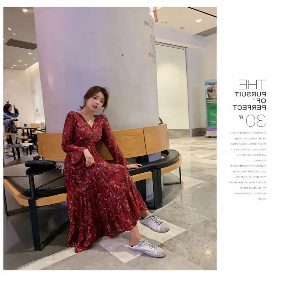 

Long Dress Ladie's French Style Vintage Bohemian Floral Print V-Neck Chiffon Kawaii Long Dresses