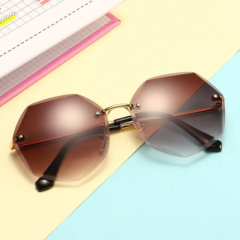 Детские солнцезащитные очки без оправы корейские дизайнерские с защитой UV400 для