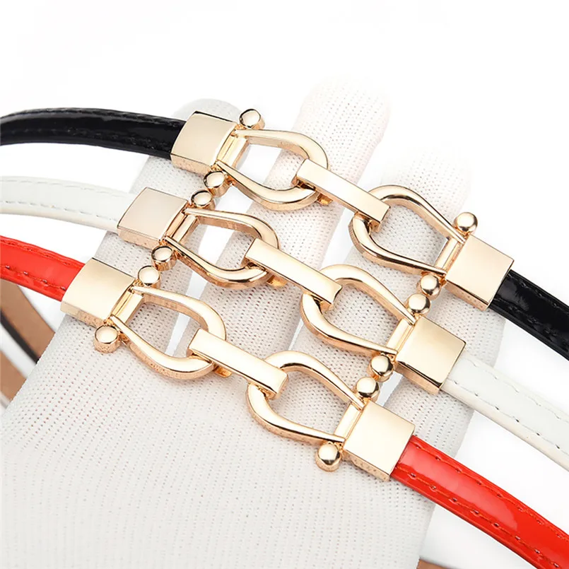 Женский ремень из искусственной кожи облегающий с металлической пряжкой в стиле