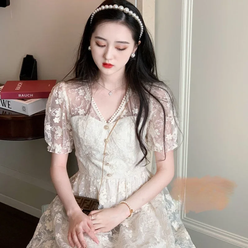 

2021 summer new Korean version of French first love high-end lace dress in super fairy girl student was thin and long skirt