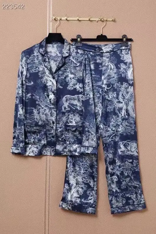 

Pajamas Pants Set 2021 Summer Autumn Long Sleeve Shirt + Long Loose Pants Women Runway Flowers Dark Blue Print Silk Suit