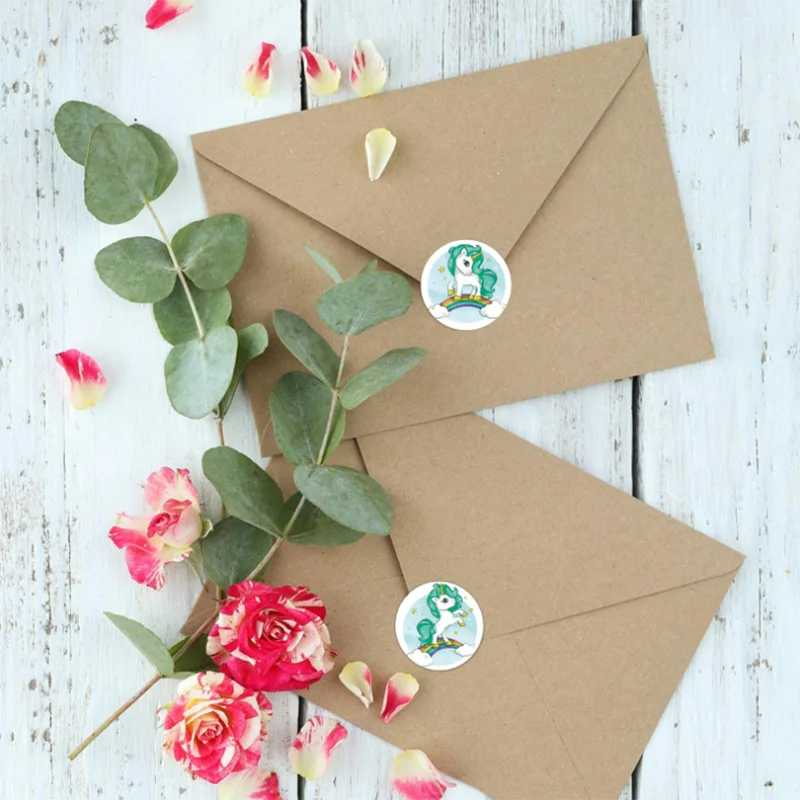 

25mm Unicorn Stickers Cute Animal Cartoon Stationary Stickers Gift Box Packing Sealing Labels Reward Stickers