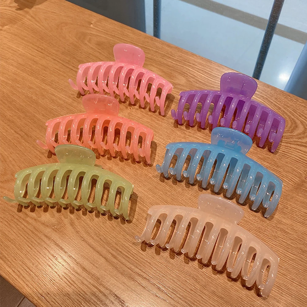 

2020 New Claw Clip for Women Tough Black Pink Green Plastic Hair Claw Large Size Hair Clamps Claw Clip Crab for Hair Accessories