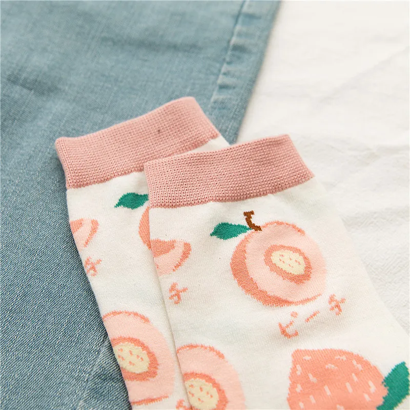 

New summer cartoon fruit cotton watermelon lemon strawberry banana avocado women Korean version of socks fashion street socks