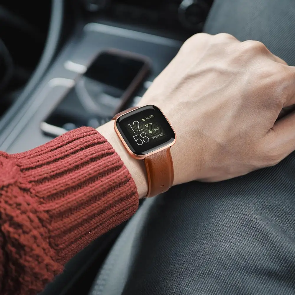 Премиум пота кожаный ремешок Замена для Fitbit Versa/versa 2 Смарт часы браслет ремешок