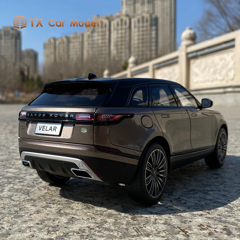 Модель автомобиля 1:18 литая под давлением из металла с ЖК-дисплеем модель Джип