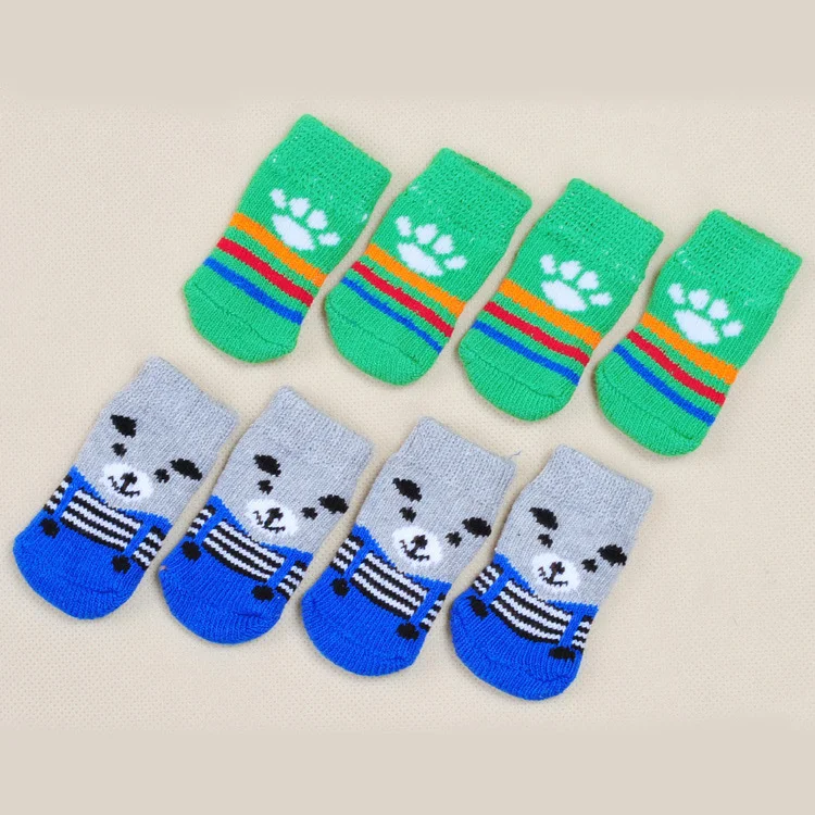 

New Hot 4Pcs/2 Pair Dogs Socks Knits Anti-slip Shoes For Small Dog Puppies Footwear Pet Dogs Winter Shoes Warm Pet Accessories