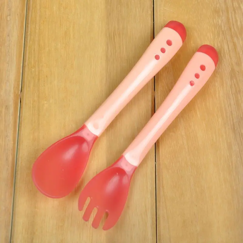 

2pcs/set Temperature Sensing Spoon Fork for Baby Safety Feeding Tongue Anti Scald 0~2 Years Old Child Dining Spoon Tablewar