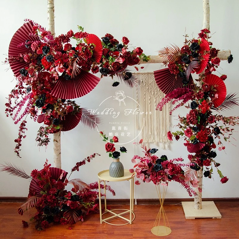 

Burgundy Wine Red Wedding Arch Decor Flower Arrangement Event Paper Fan Leaves Flower Row Centerpiece Stand Party Scenes
