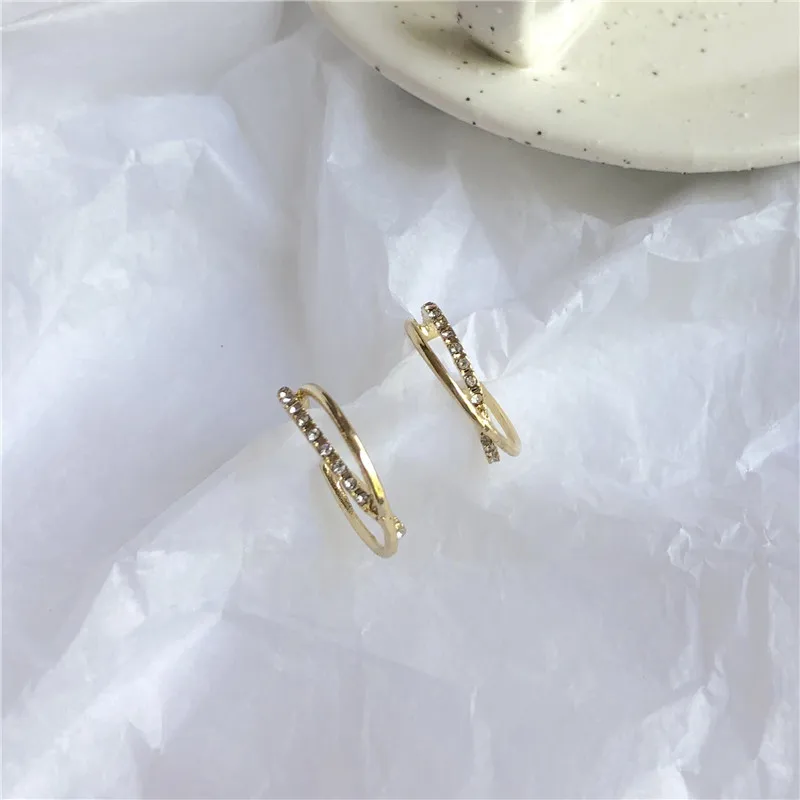 Женские серьги 2020 очаровательные Стразы модные Асимметричные полукруглые