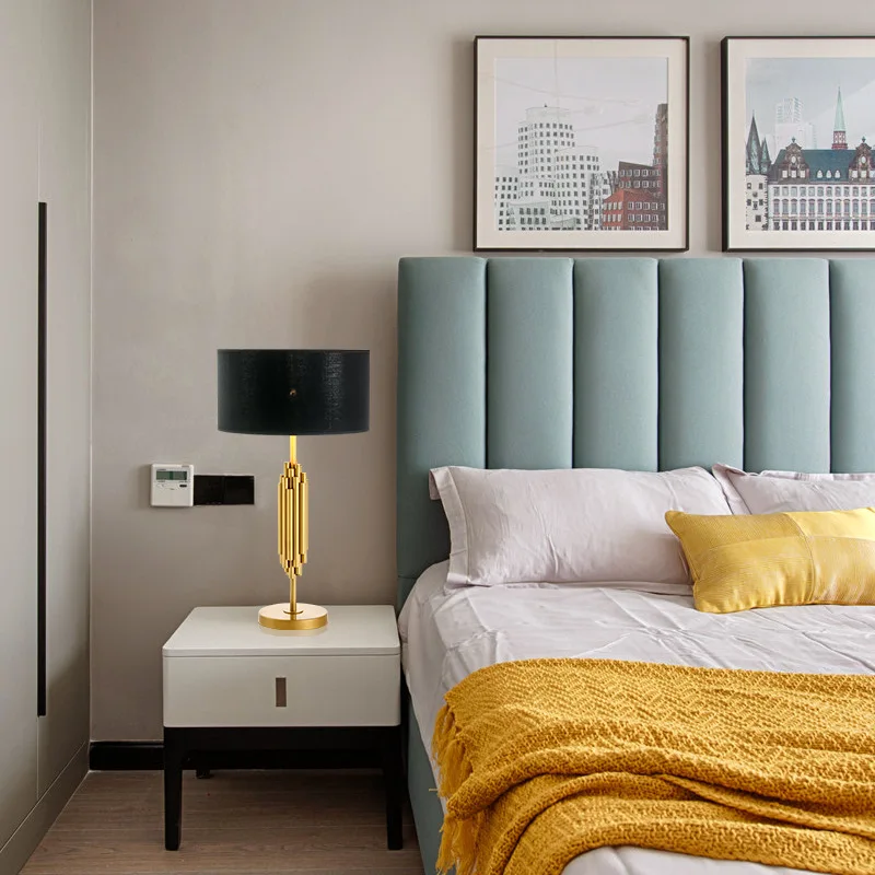 Высококачественная Роскошная модная настольная лампа черного и золотого цвета