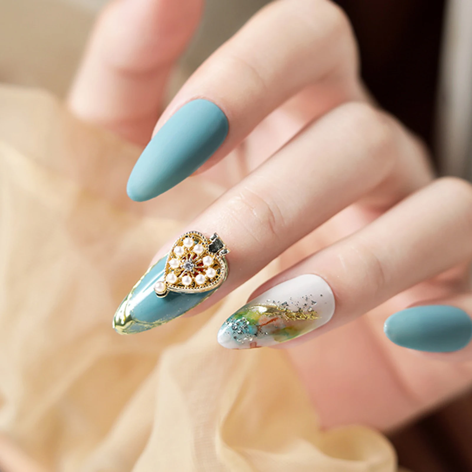 Fashion Heart Shape Pandora Box Design Nail Art Sequins Decal Manicure Decor | Красота и здоровье