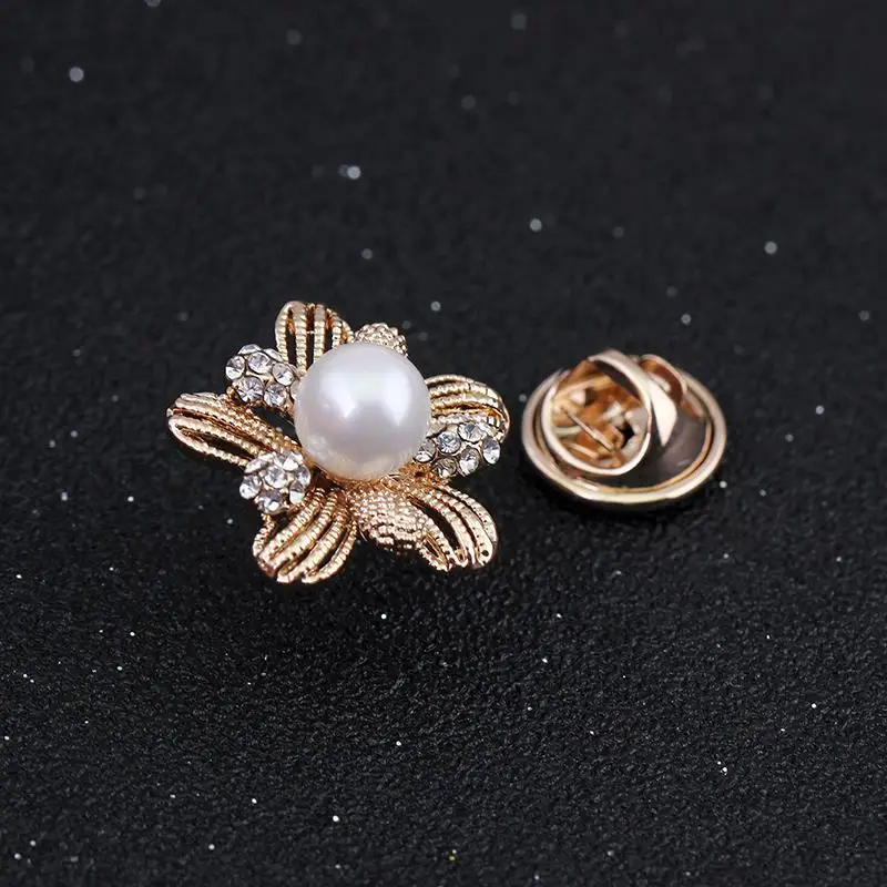 Appealing Adorable Simulated Pearl Small Flower Rhinestone Silver-color Brooches for Women Brooch Pins Jewelry | Украшения и