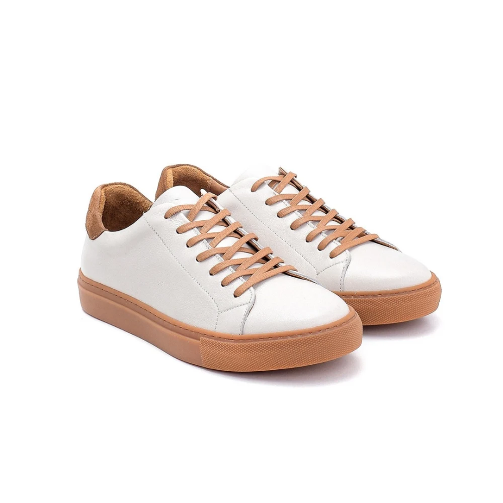

Men Sneaker Autumn Genuine Leather Outdoor Walking Breathable High Quality Original Sneaker Luxury