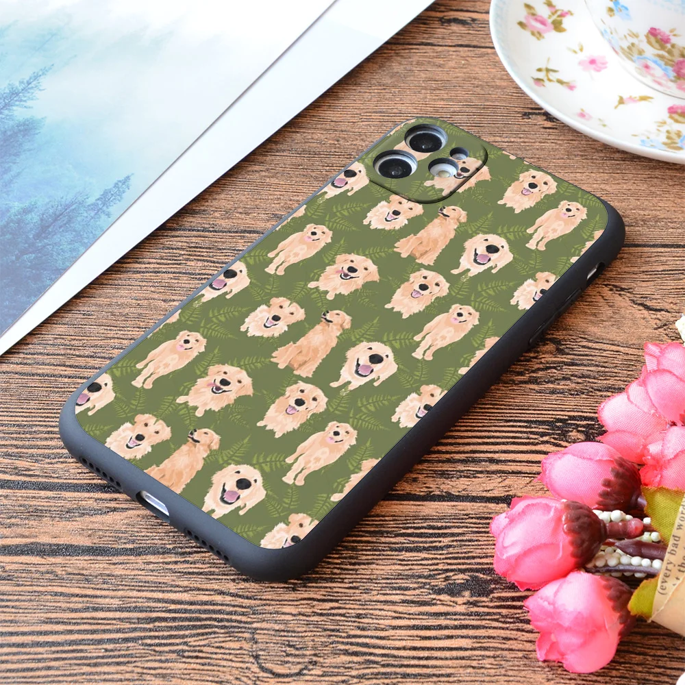 

For iPhone Golden Retrievers And Ferns on Moss Print Soft Matt Apple iPhone Case