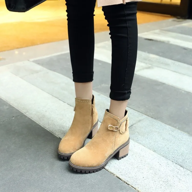 

Big Size Medium heel and thicksoled Martin boots, sanded metal decorative boots, children