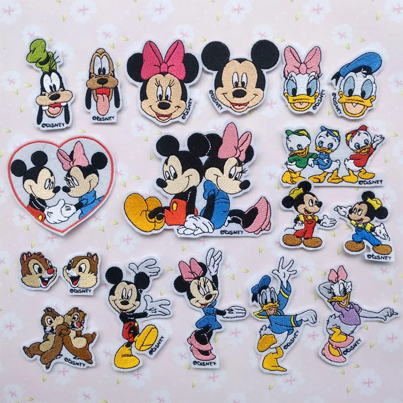 Disney cartoon cartoon bow Minnie Donald Duck Embroidered cute Patches For Clothing Iron On Patches Garment Decoration Cloth