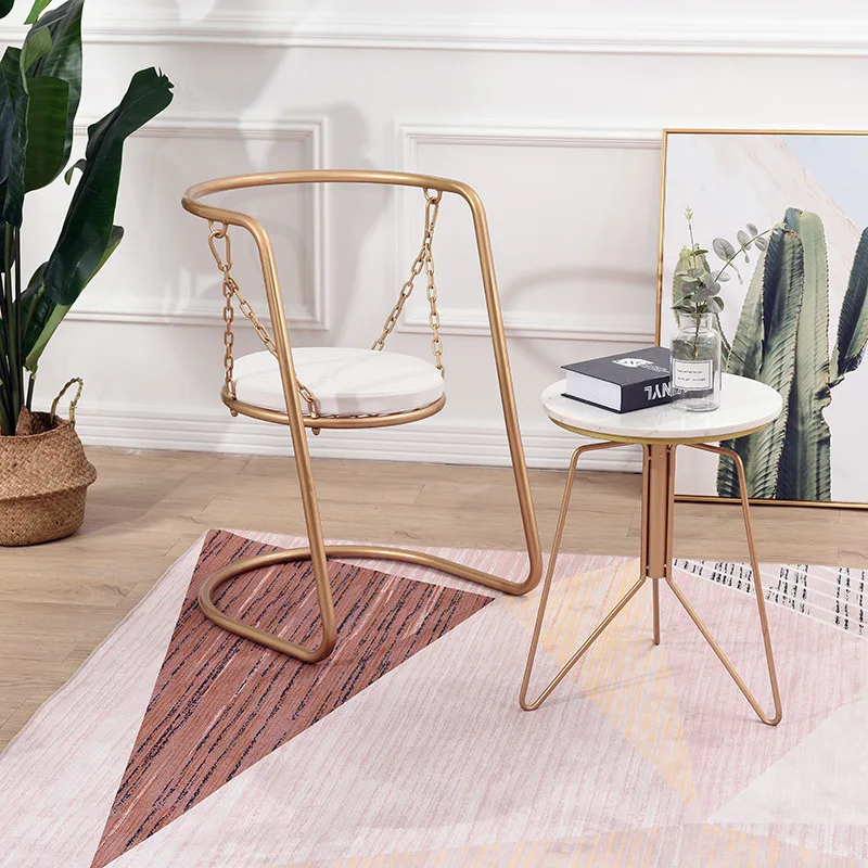 Творчески Северный стул роскошные золотые Железный качающийся современной
