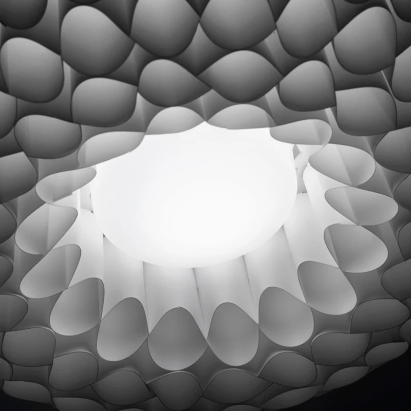 구매 북유럽 블랙/화이트/레드 LED 펜 던 트 조명 철 레스토랑 디자이너 호텔 라운드 매달려 램프 현대 침실 바 간단한 Luminaires 저렴한 북유럽 블랙/화이트/레드 LED 펜 던 트 조명 철 레스토랑 디자이너 호텔 라운드 매달려 램프 현대 침실 바 간단한 Luminaires