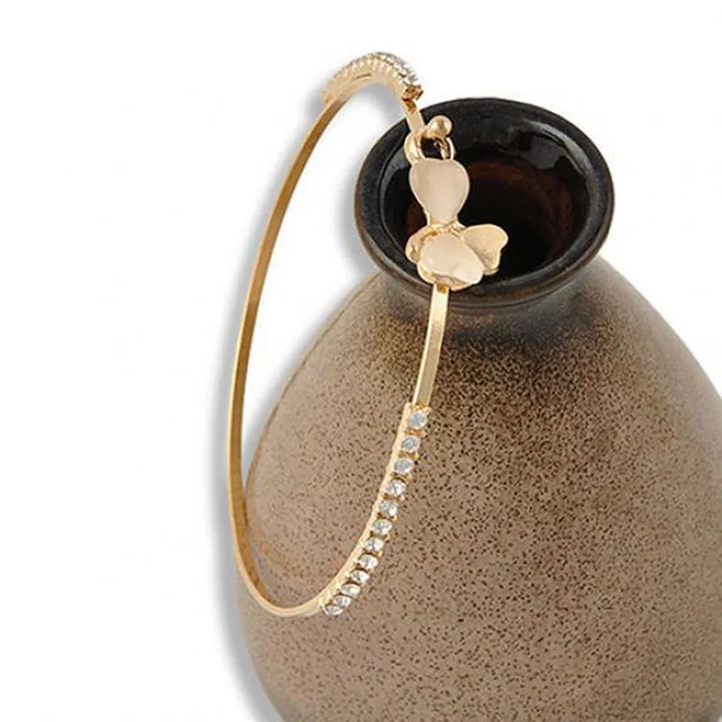 

Faux Opal Rhinestone Fashion Clover Flower Cuff Bangle Gold Color Charm Bracelet For Women Ladies Jewelry