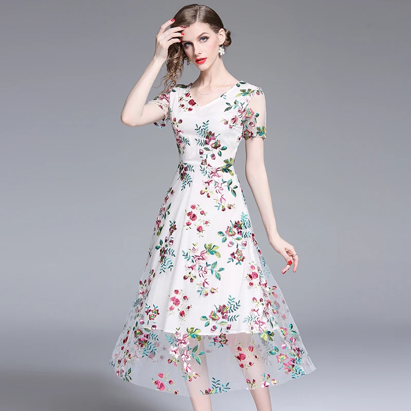 

COIGARSAM Embroidery Women Long dress Mesh V-Neck Dresses Apricot 6388