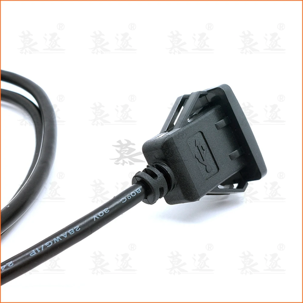USB-удлинитель AUX для скрытого монтажа на панели для автомобиля, грузовика, лодки, мотоцикла, приборной панели (квадратная головка) (art.: 3920cfc42cfc3) - 3920cfc42cfc3