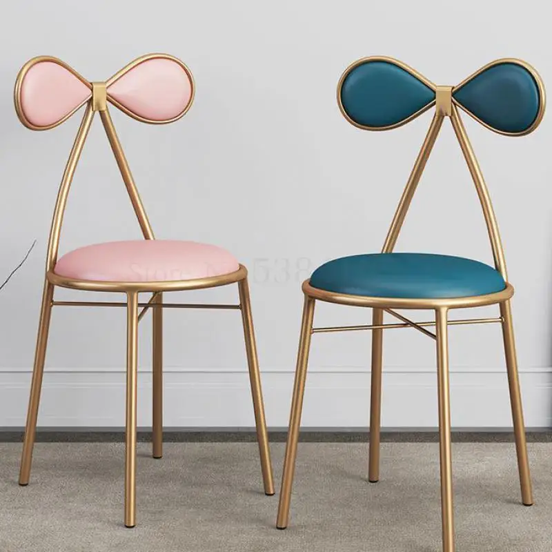 Простой стул для отдыха в скандинавском стиле Золотое металлическое красное