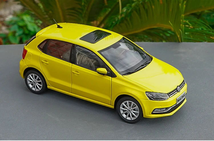 Высокая тщательная 1:18 VW 2012 2013 POLOGTI сплав модель автомобиля статические металлические модельные автомобили оригинальная коробка для подарков коллекция