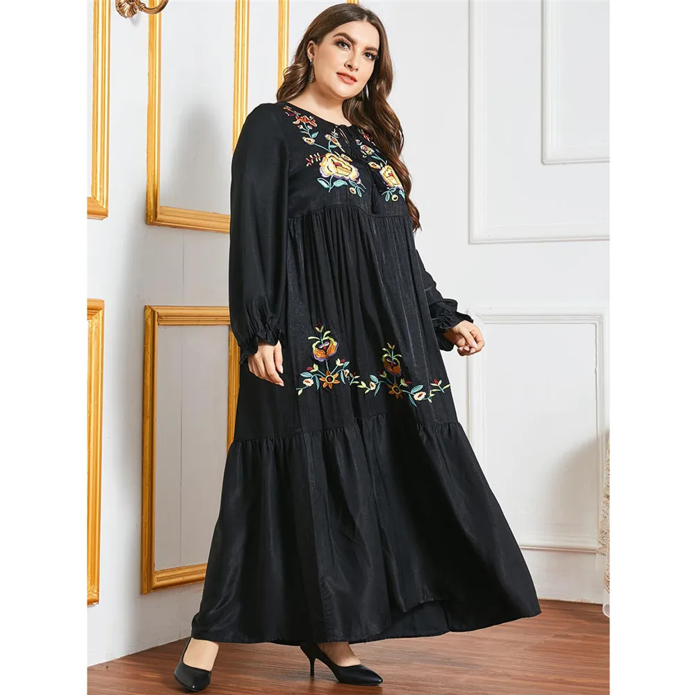 

Abaya Embroidery Long Dress Muslim Women Spring Autumn Arab Maxi Robe O-neck Kaftan Turkish Ethnic Vintage Ramadan Islamic Gown