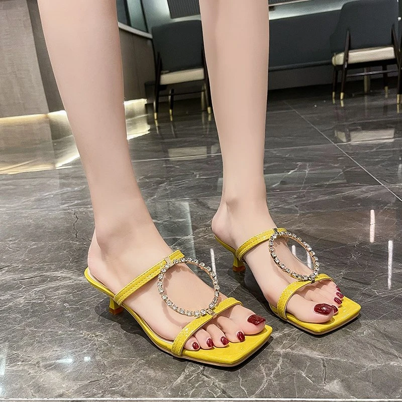 

Crystal Slippers Slides Women Shoes Bling Sexy Casual Shoes Woman Thin Mid Heels Circle Buckle Summer Slipper Fashion Shoes