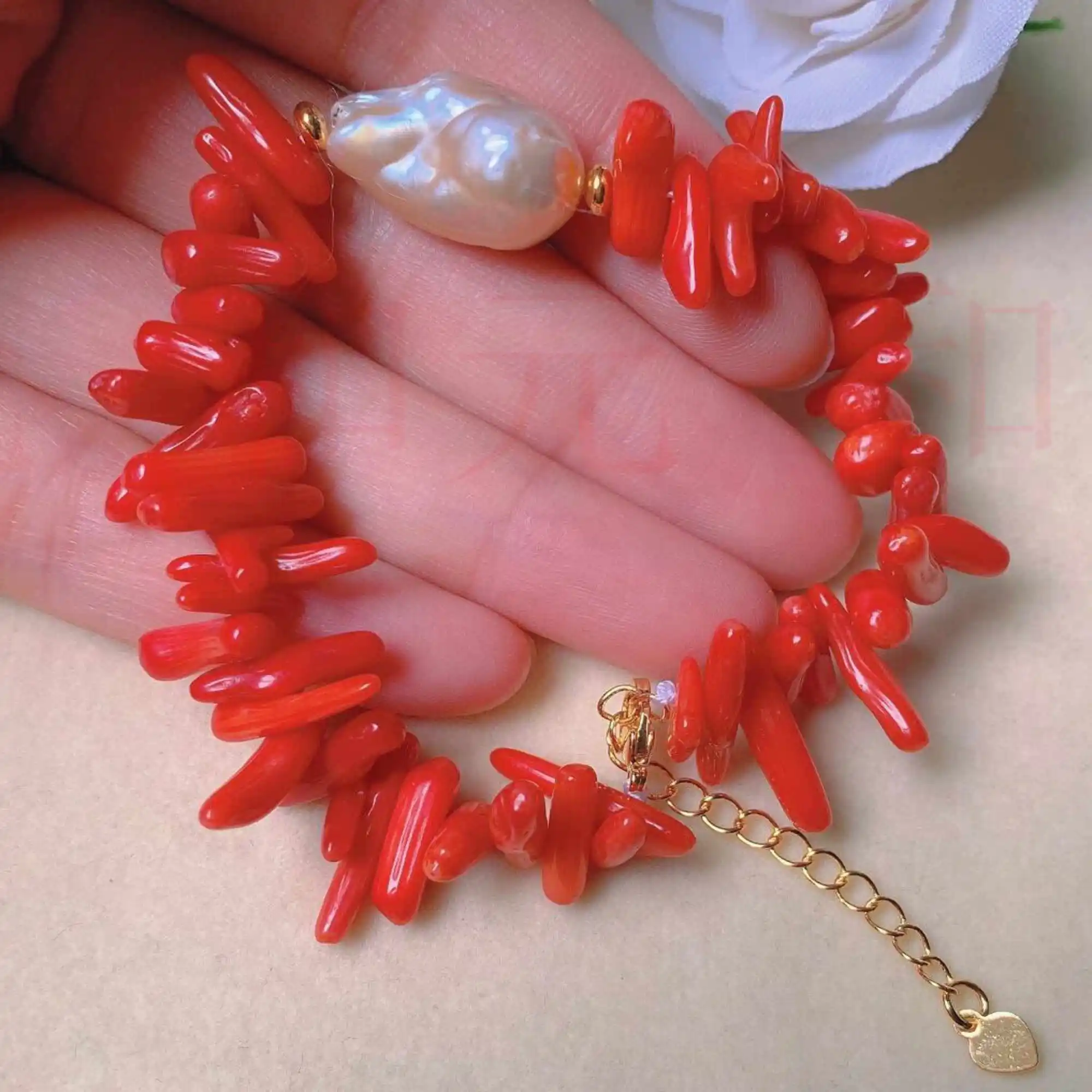 

Fashion natural white baroque pearl Red Coral Gold bracelet gift Elegant Emotional Christmas Seven Chakras Classic