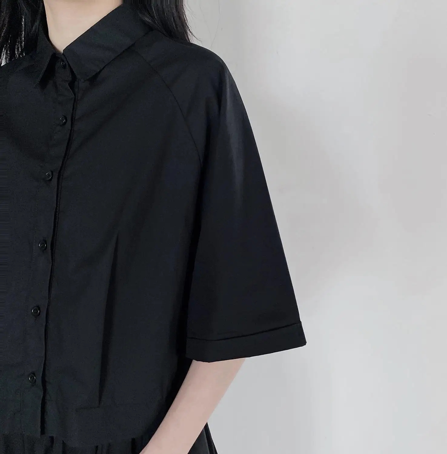 Новинка Сезон осень Цвет темно-синий Оригинальная короткая однотонная Свободная