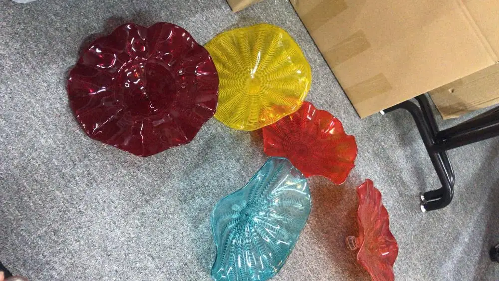 

New Arrivals Orange Red Hand Blown Wall Decor Glass Plates Murano Art Wall Hanging Custom Colours Plate