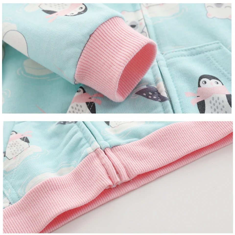 Детская хлопковая куртка с капюшоном длинным рукавом и мультяшным