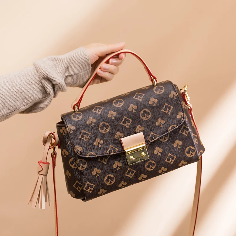 

2021 new Women Crossbody Bags Fashion Handbags design tassel Women's messenger bags lady Purses Female Shoulder Bag Luxury brand