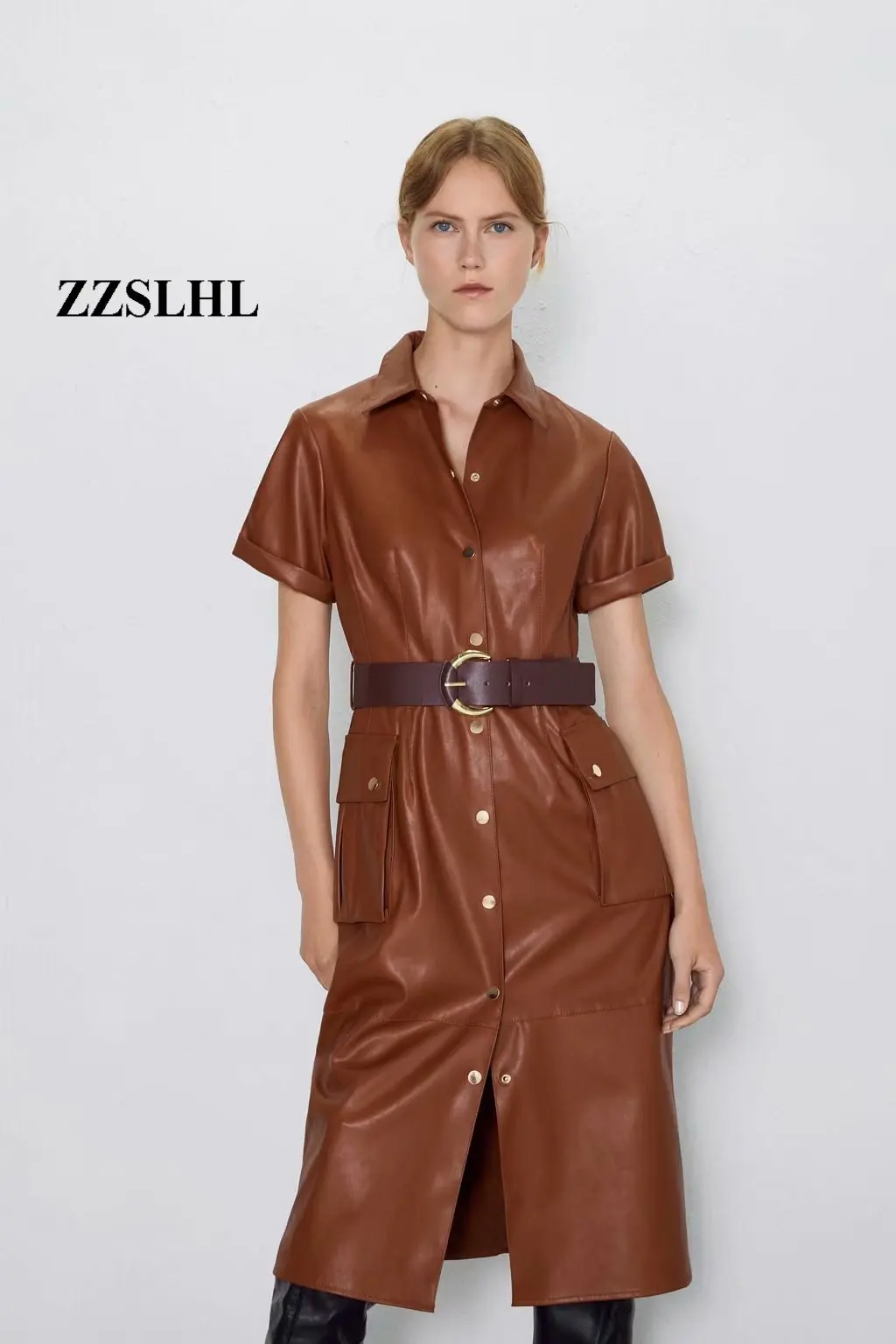 Женское платье из искусственной кожи винтажное цвета хаки модель HJH2472 на весну и