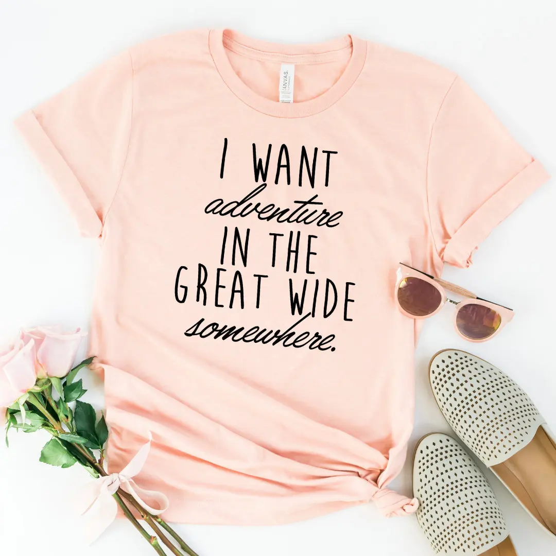 Я хочу приключения в большой широкий где то футболка Красота и со Зверем платье