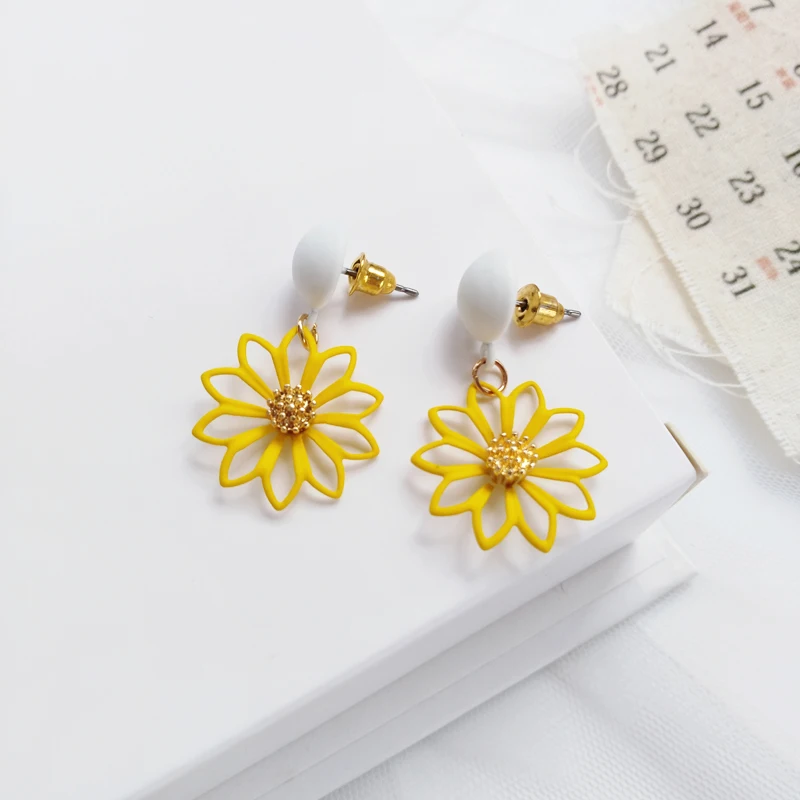 Милые Красочные Молодежные красивые женские серьги в форме цветка для девушек