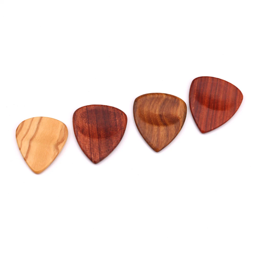 

Iron Material Wood Guitar Pick Box Storage Case Plectrum Holder Organizer Guitar Accessories with 4pcs Different Wood Picks
