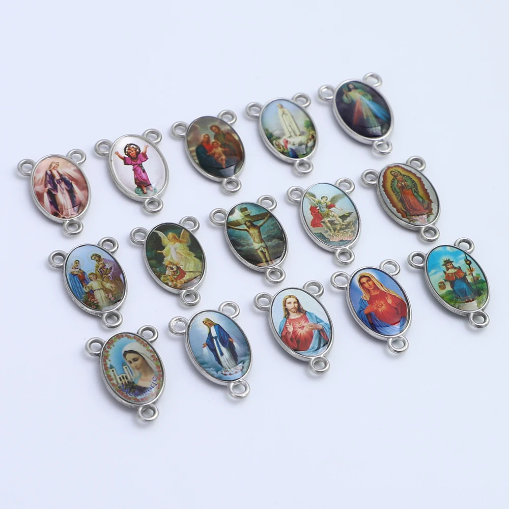 100 штук в ассортименте двусторонние центральные части медалей святой семьи
