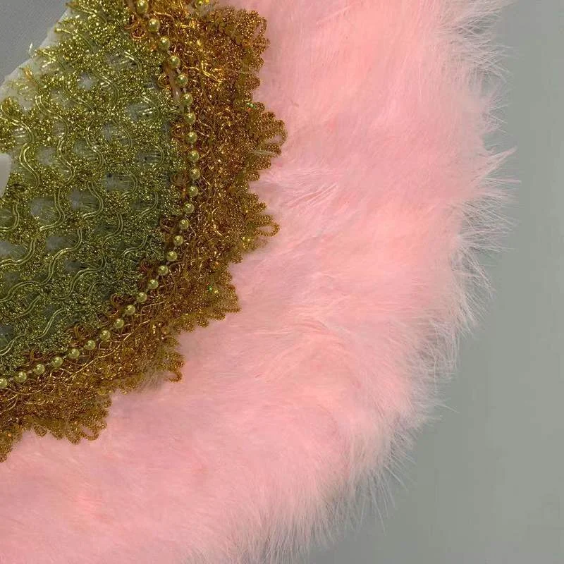 Роскошный ручной веер с перьями на заказ свадебный золотым украшением работы