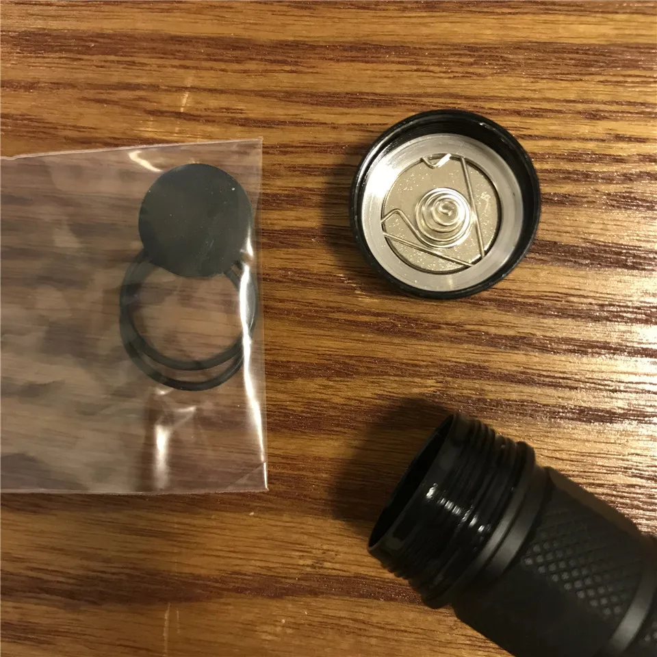 Skilhunt H03C RC Магнитный перезаряжаемый налобный фонарь RGBW Cree светодиодный 18650